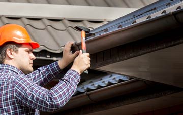 gutter repair Haxey Carr, Lincolnshire